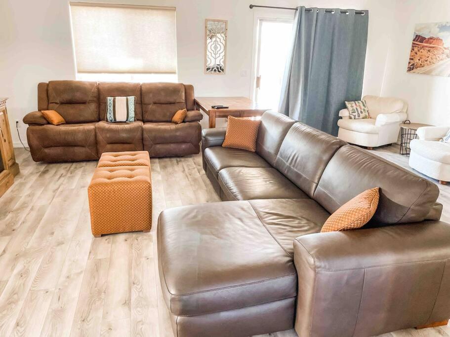 Private View On The Lake Side Of 95! Sleeps 16 Lake Havasu City Exteriér fotografie